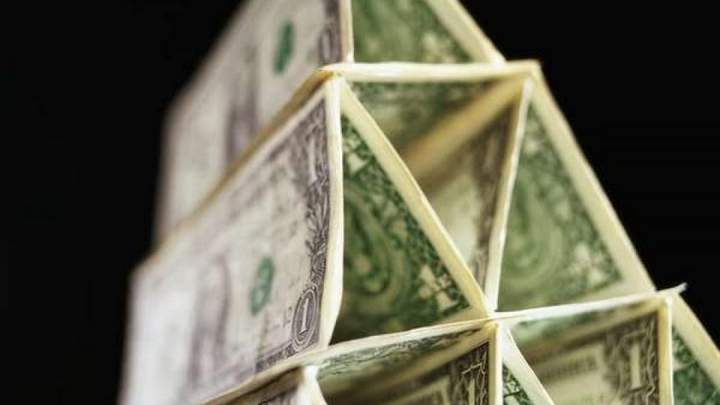 2,7 млрд тенге ущерба получили казахстанцы от финансовых пирамид