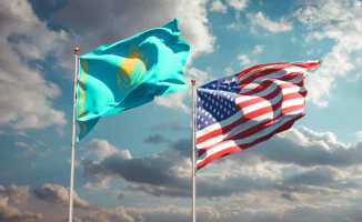 Казахстан обсуждает последствия пошлины Трампа и помощь армии после землетрясения