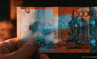 Сравнение просроченных кредитов: Казахстан против России