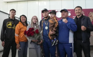 Айбек Оралбай и Санжар Ташкенбай настроены на Олимпиаду после триумфа на ЧМ по боксу в Англии