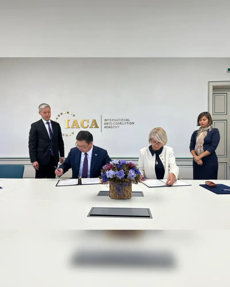 Двусторонние встречи с представителями международных организаций проведены в Вене (2)