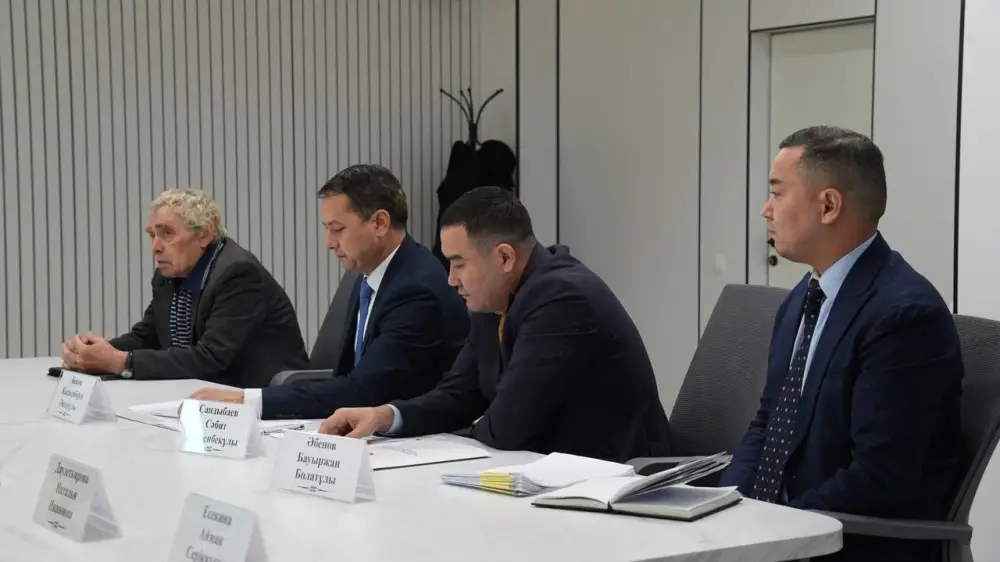 Министр экологии провёл личный приём граждан (2)