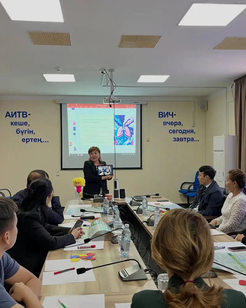 В Атырауской области прошел семинар для государственных служащих (3)
