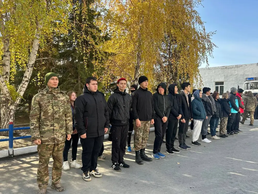 МЧС провело региональные форумы волонтёров в сфере предупреждения и ликвидации чрезвычайных ситуаций (7)