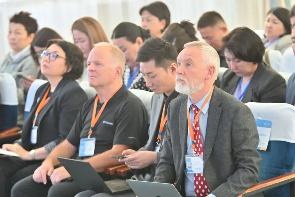 КАЗАХСТАНСКИЙ УНИВЕРСИТЕТ СТАЛ ОБЛАДАТЕЛЕМ ГРАНТА ИНСТИТУТА CAREC ПО НАПРАВЛЕНИЮ ИИ (4)