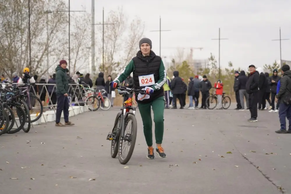 В дуатлоне, посвященном Дню Республики в Астане, приняли участие 75 семей (6)