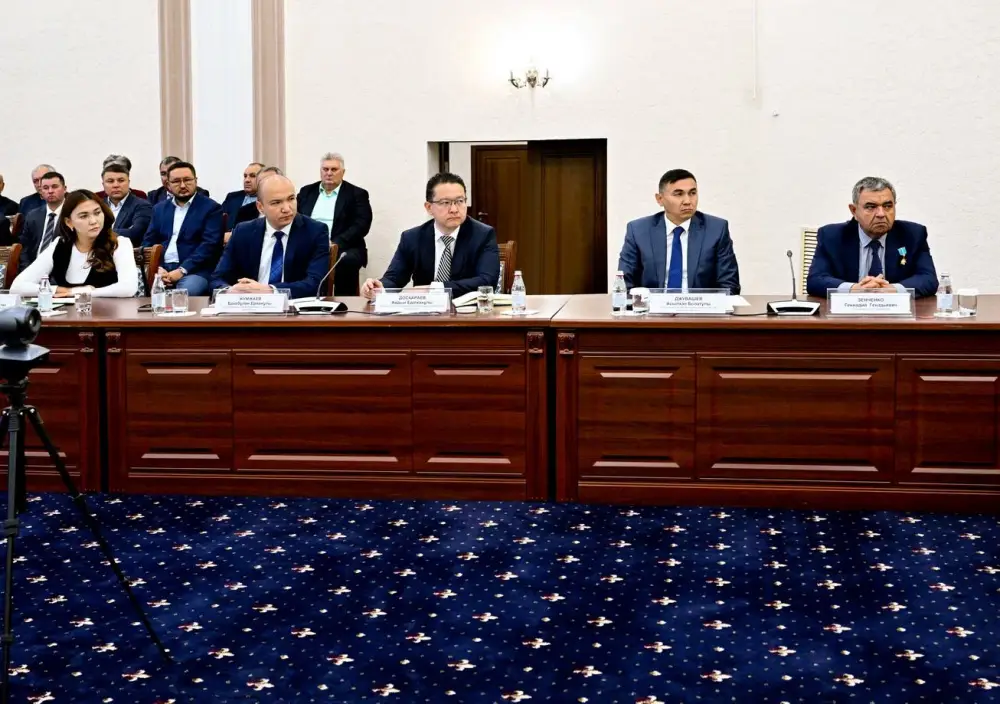 Министр сельского хозяйства Айдарбек Сапаров с рабочим визитом посетил Северо-Казахстанскую область (4)