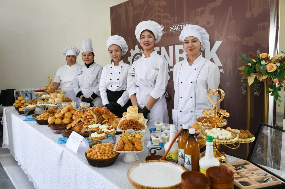 Республиканский слет рабочей молодежи состоялся в Алматинской области (4)