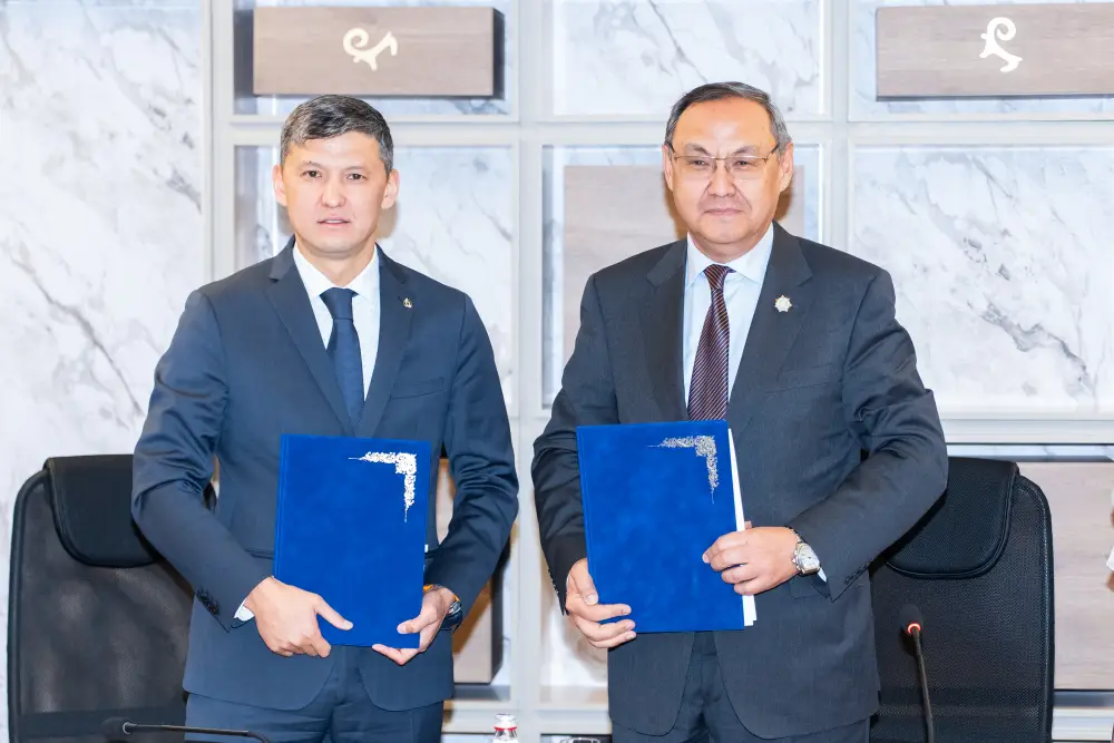 АКАДЕМИЯ НАУК НА ПРЯМУЮ ВЗАИМОДЕЙСТВУЕТ НАУКУ С ПРОИЗВОДСТВОМ: KMG PETROCHEM И АГРАРНАЯ НАУКА (7)