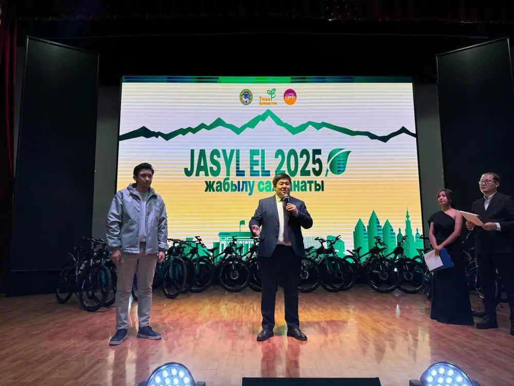 Алматинский штаб молодежных трудовых отрядов «Жасыл ел» признан лучшим в Казахстане (3)