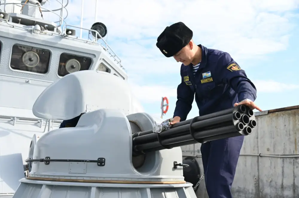 Корабли Военно-морских сил Казахстана готовы к зимнему периоду эксплуатации (4)