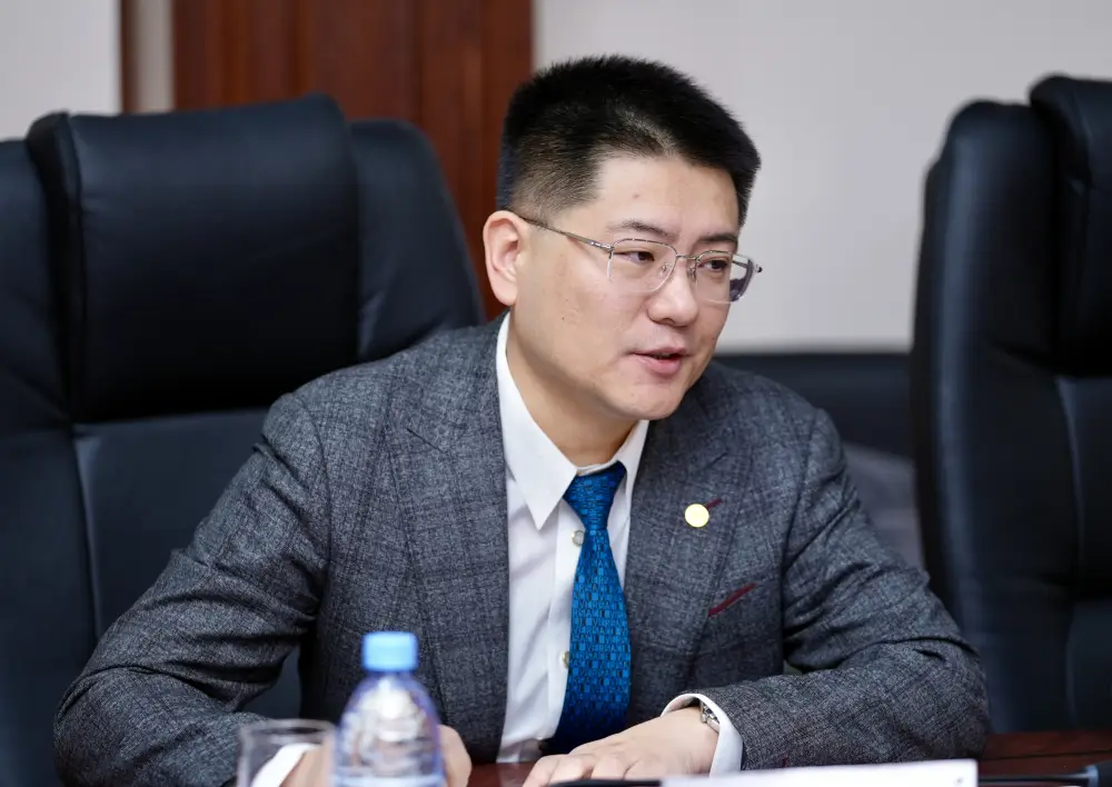 China Energy инвестирует $1 млрд в строительство солнечной и ветровой электростанций в Казахстане (4)