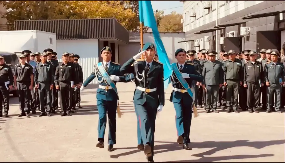 Из Шымкента в армию отправилась очередная команда призывников (5)