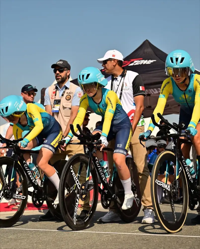 Азиатские игры: столичный велогонщик Валерия Кузнецова вместе со сборной завоевала золотую медаль (3)