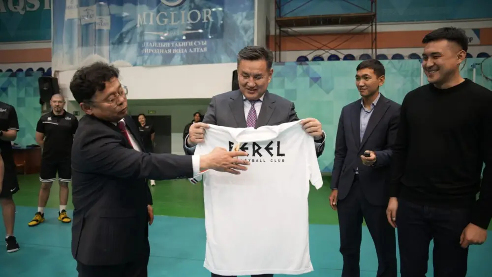 Спортсменки женского волейбольного клуба «Berel» ВКО вошли в тройку сильнейших команд страны (2)