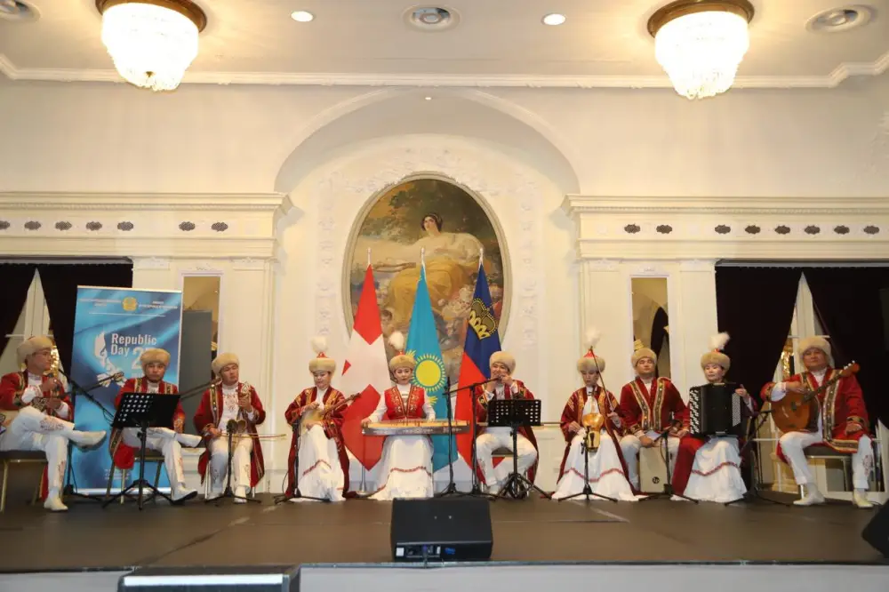 Праздничный концерт Кызылординских артистов завершился в Берне, Швейцария (5)