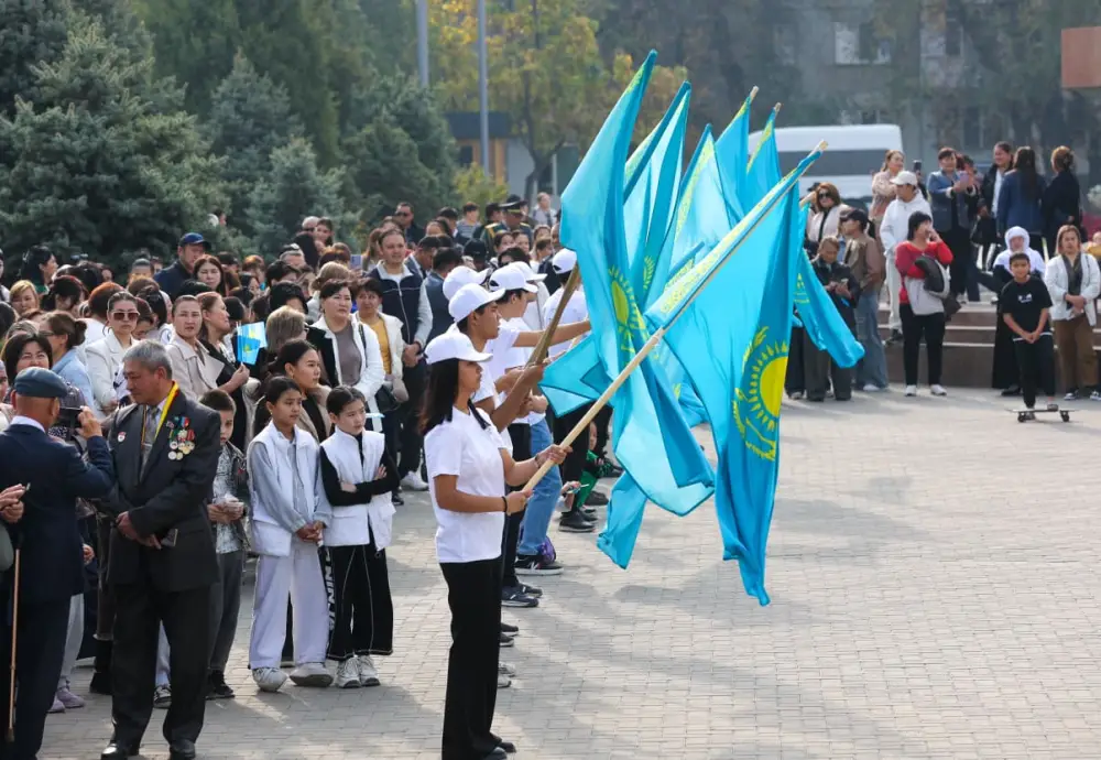 Жамбылцы отметили День Республики (4)