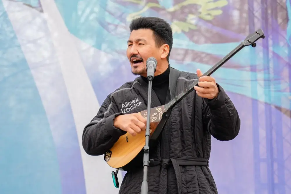 День Республики: праздничный концерт собрал гостей в столичном парке Ататюрк (5)