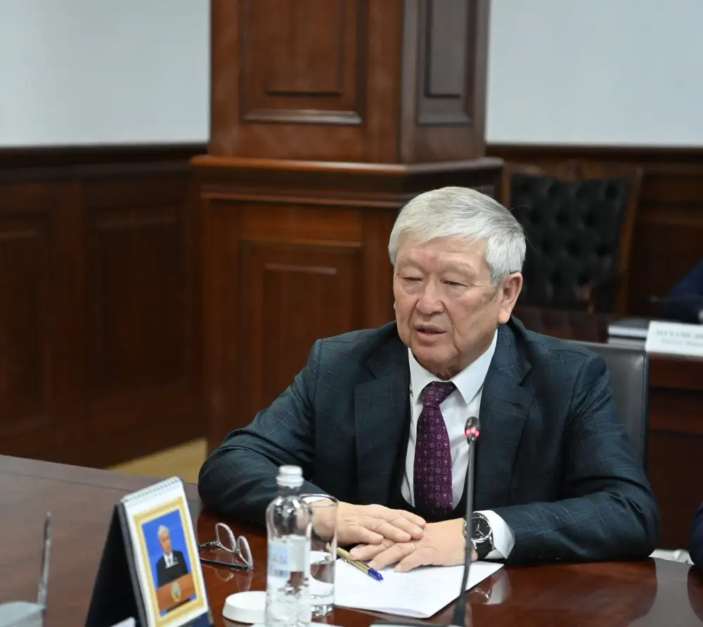 Глава региона встретился с председателями маслихатов (6)