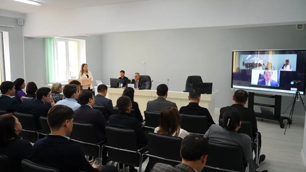 Министерство финансов Республики Казахстан продолжает практику открытых встреч с населением (2)