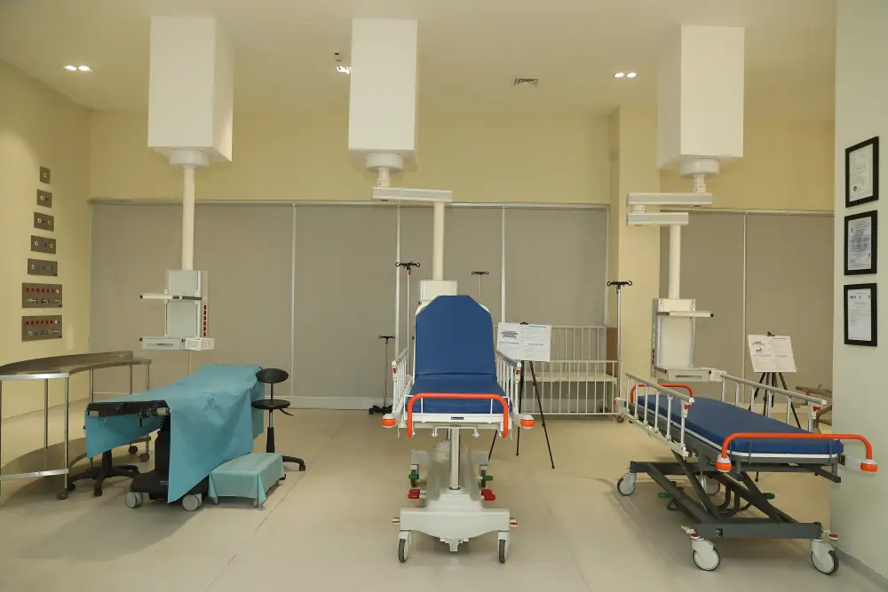 Руководители вузов посетили производственный комплекс YDA Industrial Park в преддверии Форума стратегических партнеров (7)