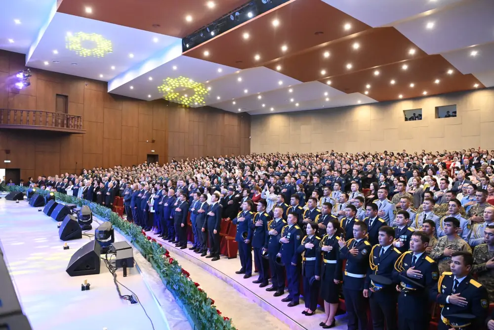 Торжественное мероприятие, посвященное Дню Республики (3)