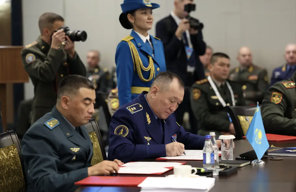 В Алматы состоялось заседание Совета министров обороны государств – участников СНГ (9)