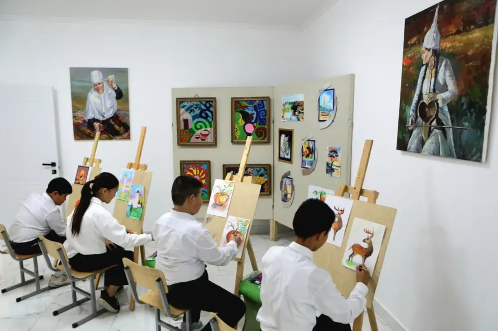 В ТУРКЕСТАНЕ ОТКРЫТ СОВРЕМЕННЫЙ ЦЕНТР ИСКУССТВ (2)