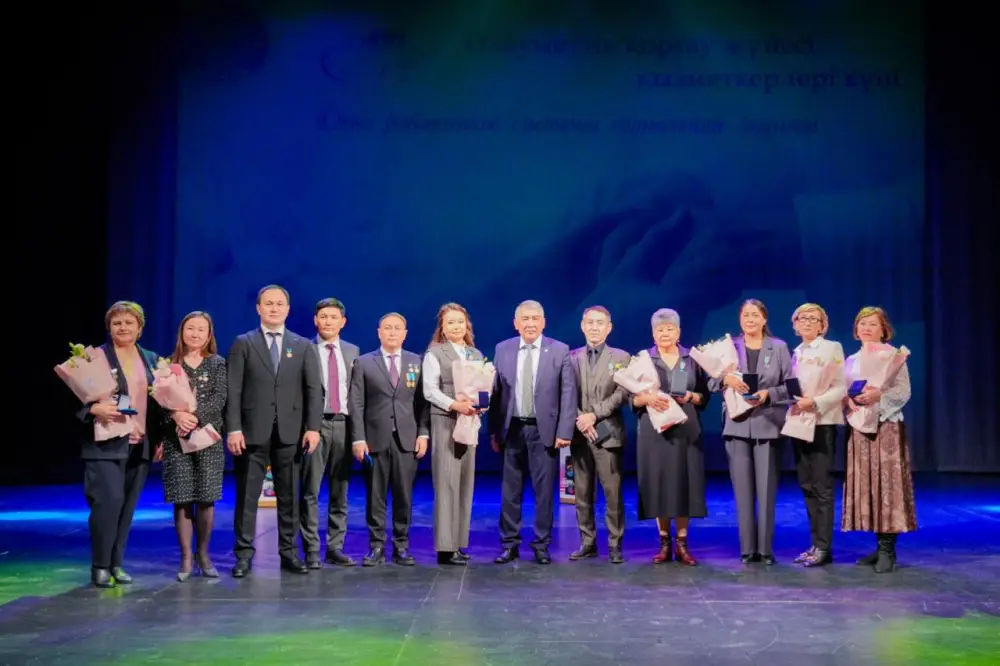 Лучших работников социальной сферы чествовали в Астане (2)