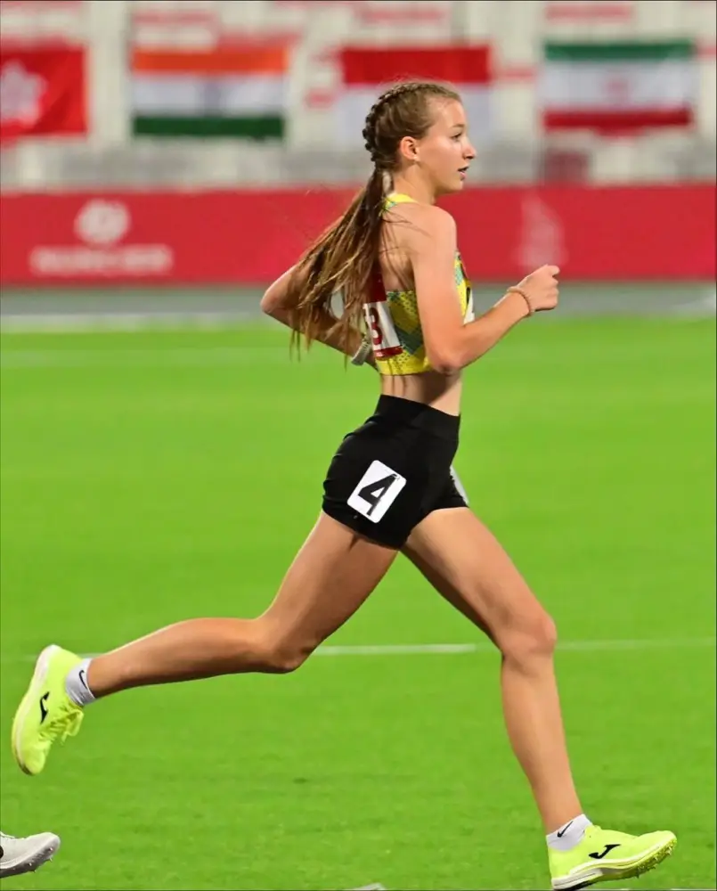 Столичная легкоатлетка завоевала серебро на Юношеских Азиатских играх (2)