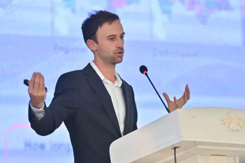 КАЗАХСТАНСКИЙ УНИВЕРСИТЕТ СТАЛ ОБЛАДАТЕЛЕМ ГРАНТА ИНСТИТУТА CAREC ПО НАПРАВЛЕНИЮ ИИ (2)