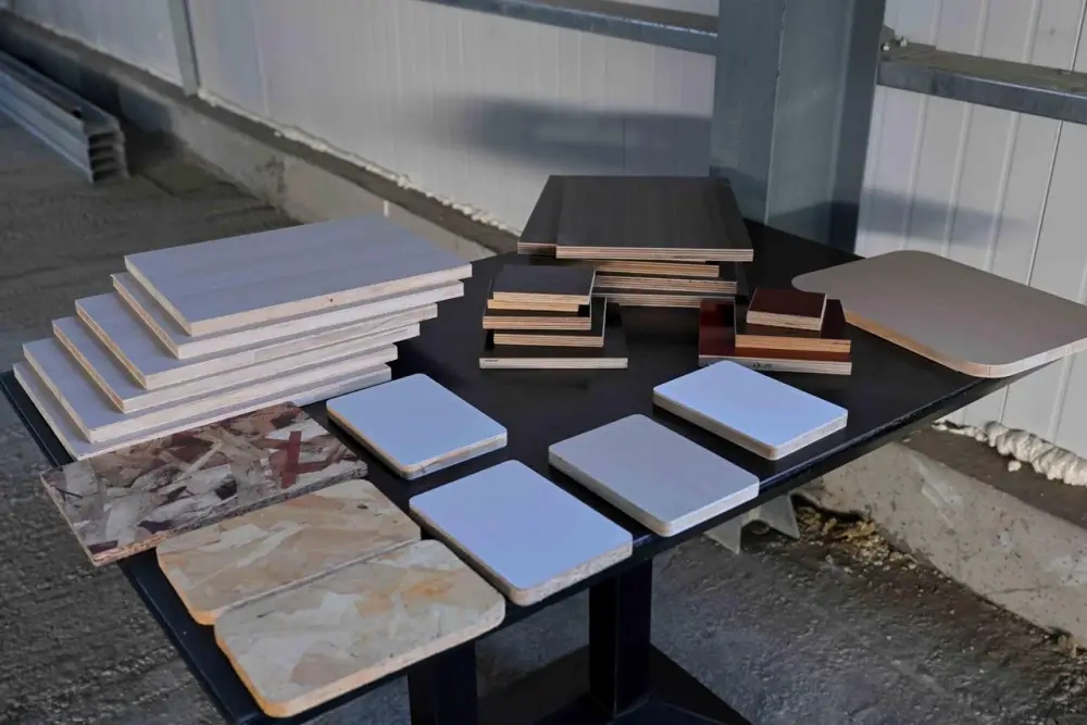 Аким области посетил новый завод, строящийся в Семее (4)