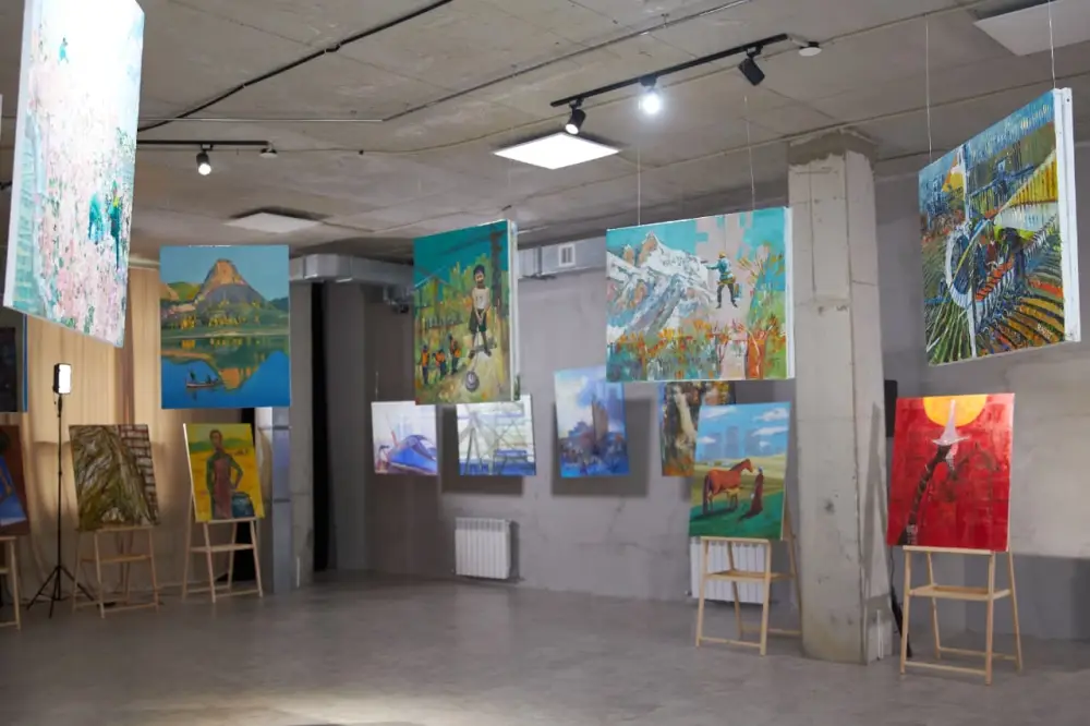 Выставка «Өз Жерім: Urban Nomads» продолжает работу до 15 ноября в Астане (2)