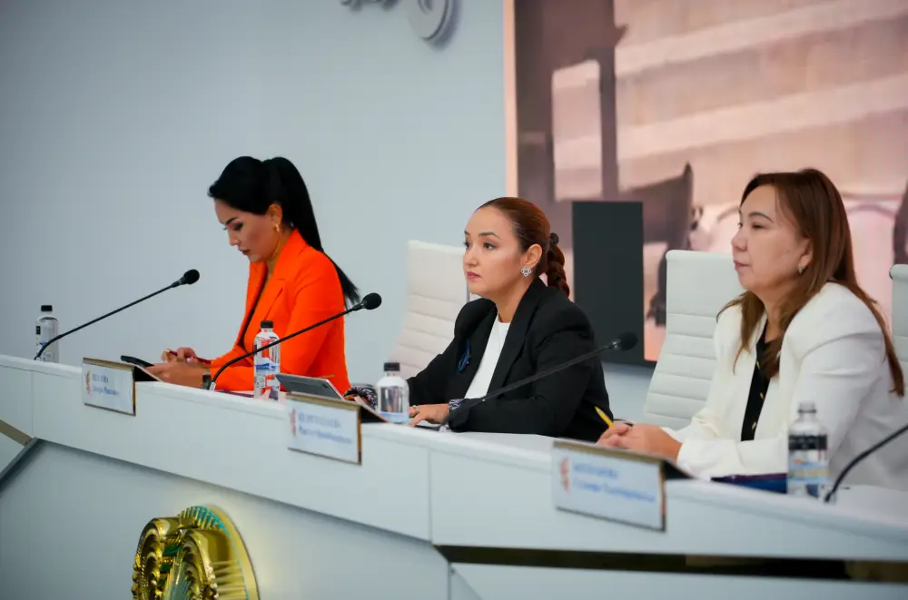 Брифинг: реализация программы «AI-Sana» и подготовка кадров в сфере искусственного интеллекта (3)