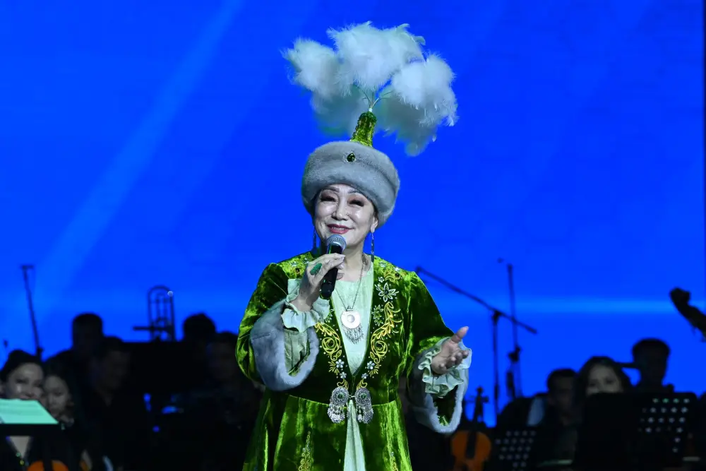 Торжественное мероприятие, посвященное Дню Республики (4)