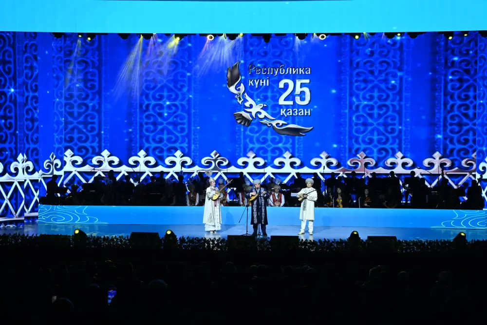 Торжественное мероприятие, посвященное Дню Республики (2)