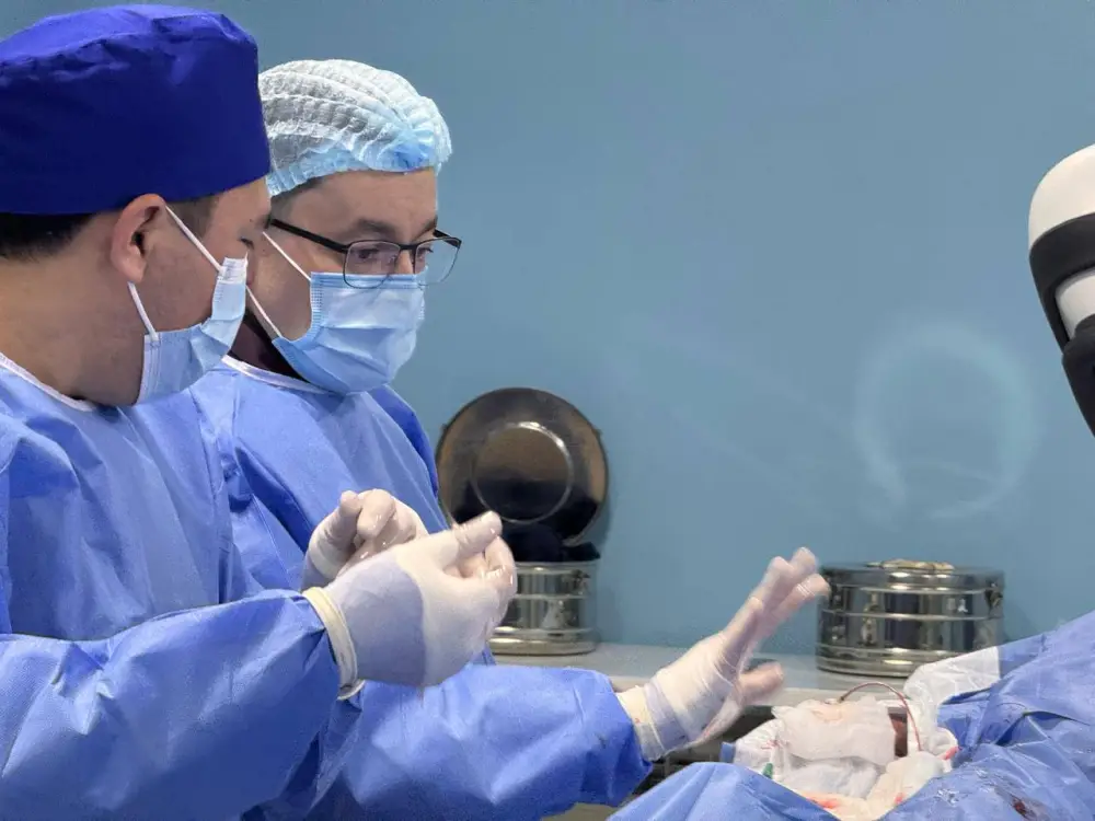 ИНТЕГРАЦИЯ ВО ИМЯ ЖИЗНИ: ВРАЧИ НИИКВБ ПРОВЕЛИ РЯД УСПЕШНЫХ ОПЕРАЦИЙ (6)