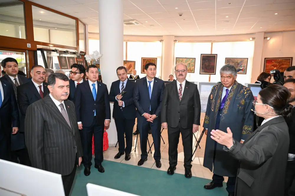 Особый подарок от Мангистау ТЮРКСОЙ: в Анкаре установлена казахская юрта (4)