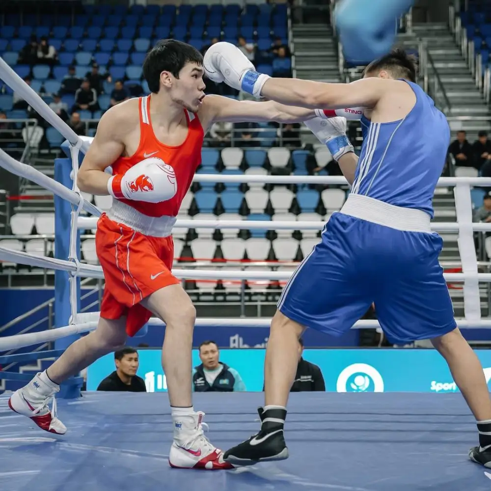 Четвертьфиналы чемпионата Казахстана по боксу: главные итоги дня (2)