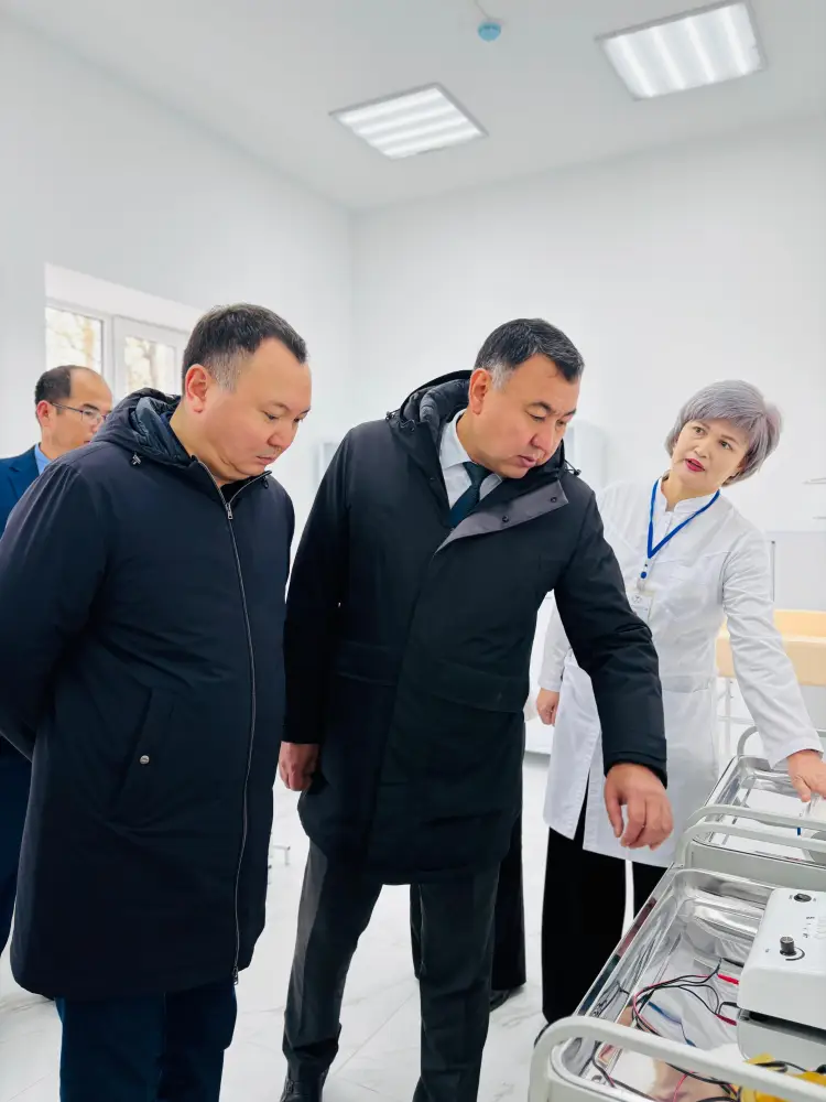 День Республики: В Кобдинском районе введены в эксплуатацию два новых медицинских пункта (2)