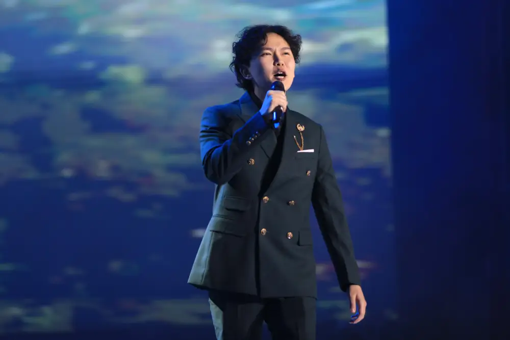 В Актобе более двух тысяч специалистов системы социальной защиты были удостоены признания и уважения (10)