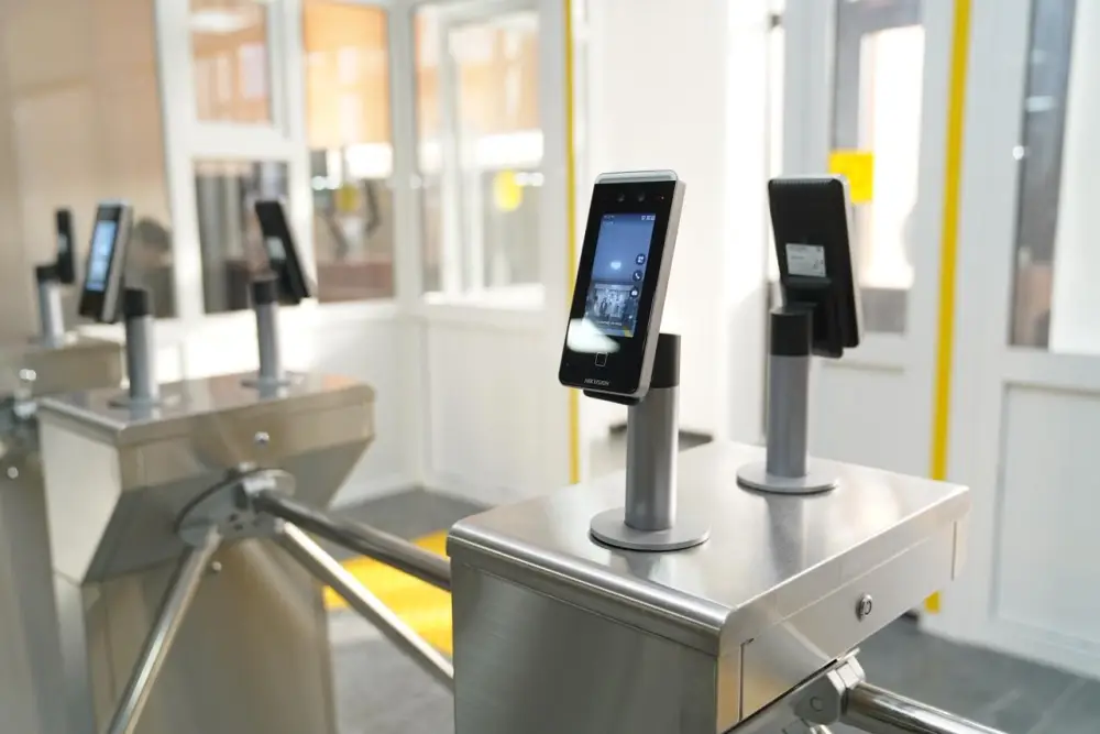 В регионах страны в День Республики открылись новые объекты образования (3)