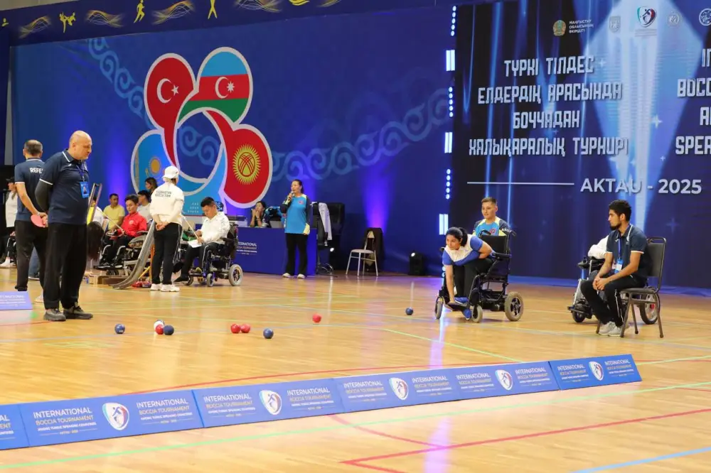 Аким Мангистауской области поддержал участников международного турнира по бочча (3)