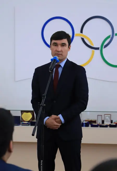 Карагандинская команда «Шахтёр-М» завоевала серебро первенства Казахстана по футболу (3)