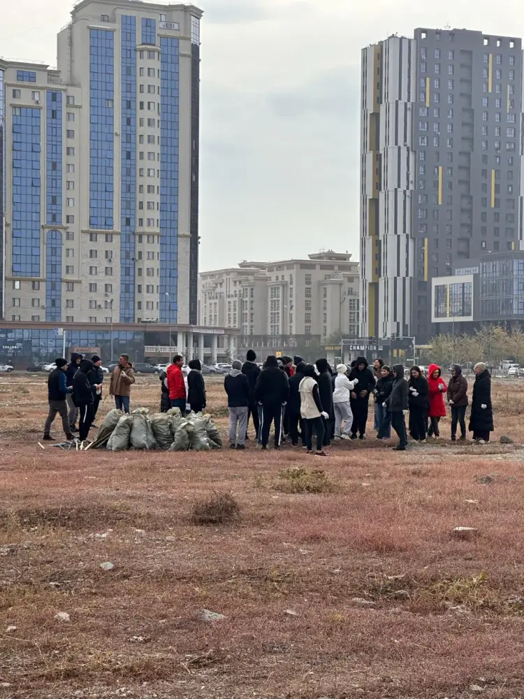 Столичные студенты приняли участие в акции «Таза Қазақстан» в Астане (3)