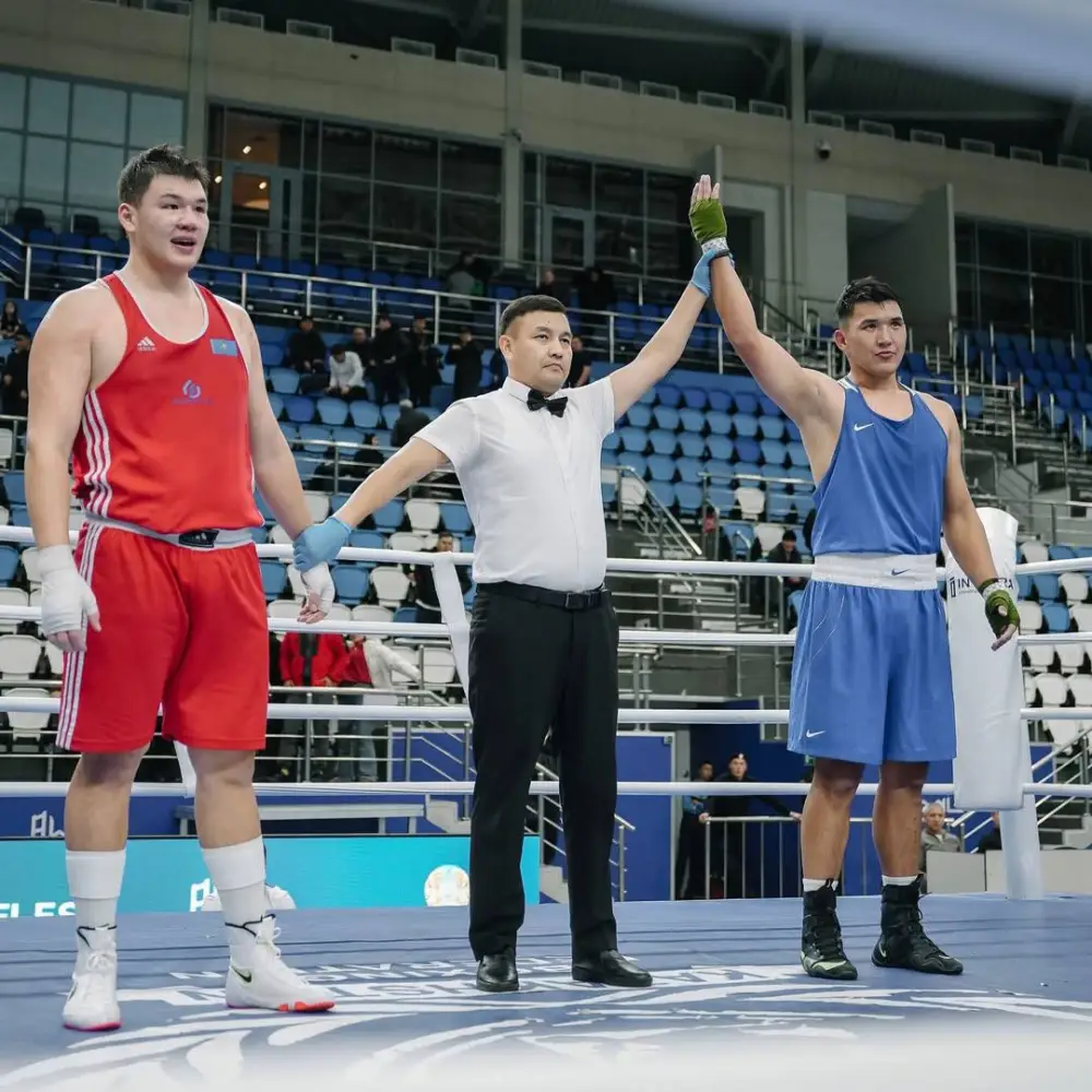 Четвертьфиналы чемпионата Казахстана по боксу: главные итоги дня (9)