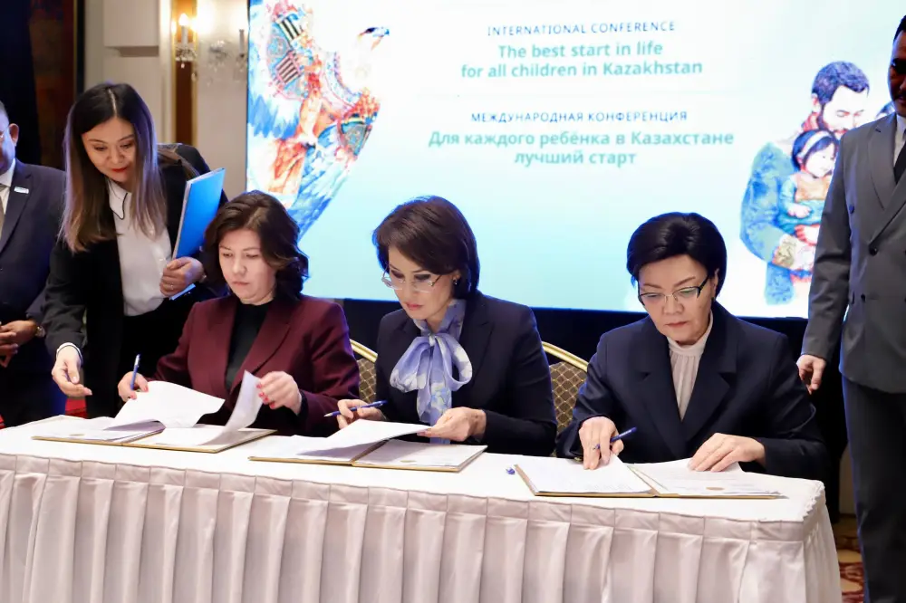 Подписан Комплексный план по развитию детей раннего возраста и раннему вмешательству «Сәтті бастау» (6)