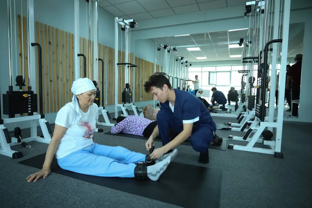 Нурдаулет Килыбай ознакомился с работой социальных объектов Каракиянского района (9)