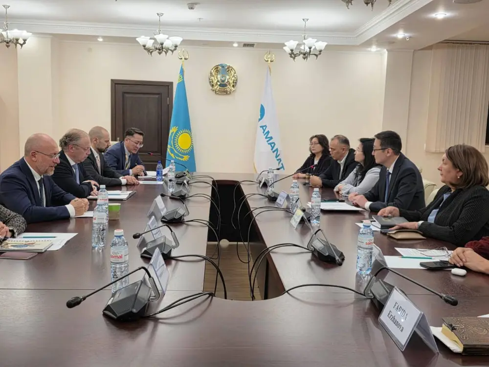 КАЗАХСТАН И ИТАЛЬЯНСКАЯ ЭНЕРГЕТИЧЕСКАЯ КОМПАНИЯ ENI РАСШИРЯЮТ СОТРУДНИЧЕСТВО В СФЕРЕ ЗДРАВООХРАНЕНИЯ (6)