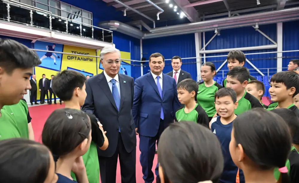 Касым-Жомарт Токаев посетил Центр настольного тенниса (3)